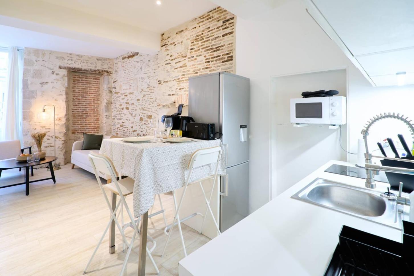 Ferienwohnung La Loge Des Carmelites Coeur De Nantes Wifi Exterior foto